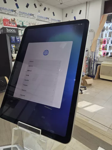 Apple iPad Air 5th 64GB Starlight wifi 92%-os akkumulátor