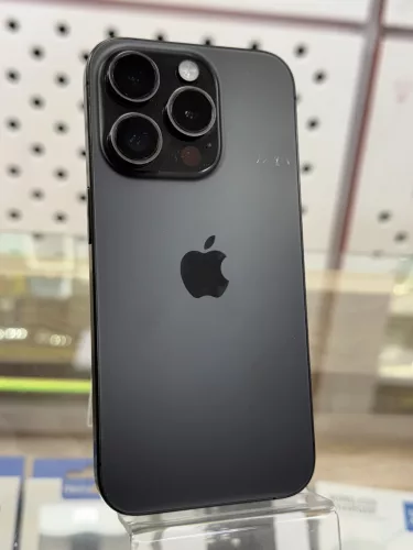 Apple iPhone 15 Pro 128GB, 100%-os gyári akkumulátorral