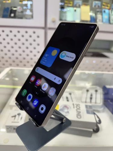 Samsung Galaxy S25 Ultra 12/256GB - használt