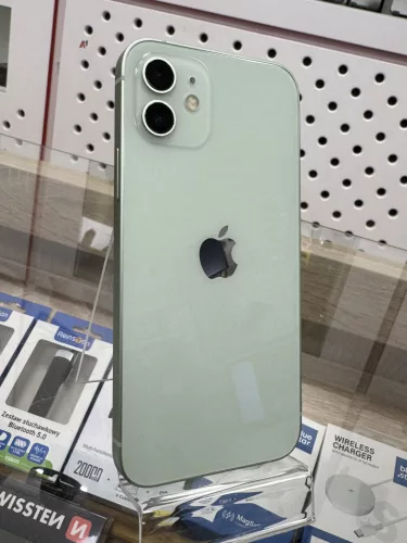 Apple iPhone 12 64GB, új 100%-os akkumulátorral