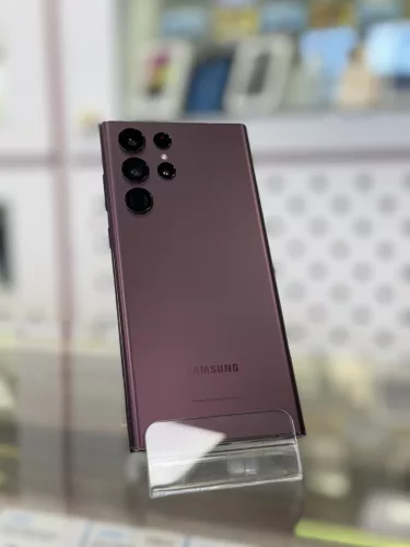 Samsung Galaxy S22 Ultra 12/256 gb   használt 1 sim , ázsiai model, angol nyelvű beállítások