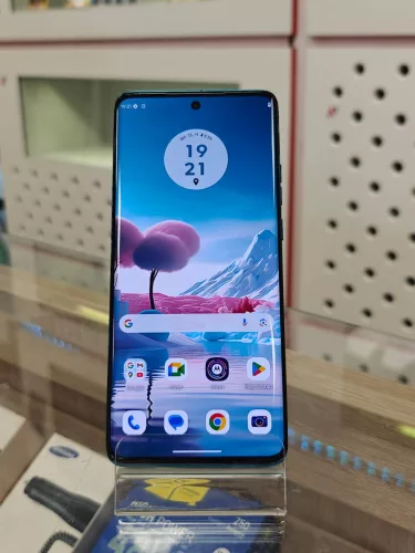 Motorola Edge 40 Neo 12/256 gb 