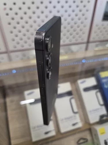 Samsung Galaxy S24