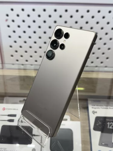 Samsung Galaxy S25 Ultra 12/256GB, makulátlan állapotú