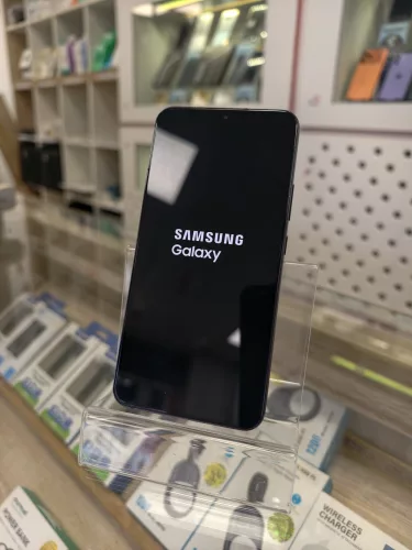 Samsung S22 Plus  8/128 Gb, használt