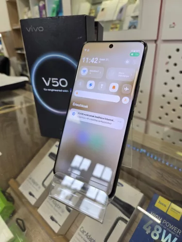 Vivo v50 12/512 Gb új állapotban !