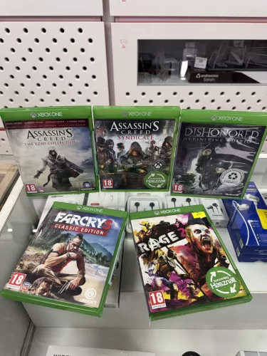 Xbox One játékcsomag - Assassin's Creed the Zero collection, Assassin's Creed Syndicate, Dishonored, FarCry3, Rage2 - használt