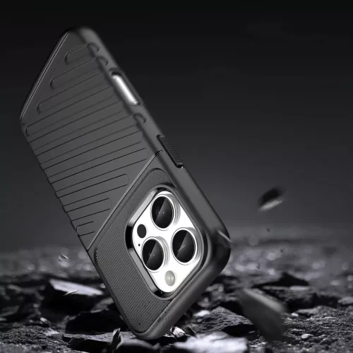 Thunder iPhone 16 Pro szilikon tok - fekete