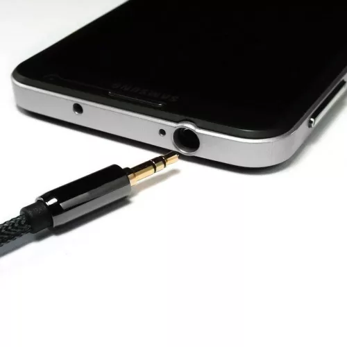 Wozinsky derékszögű AUX kábel (férfi-férfi) mini jack kábel 1.5 m fekete