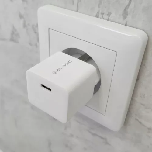 Blavec fali töltő BC-10 - Type C - PD 25W 3A (TCBC10-CW253A) fehér