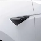 Spigen Tesla oldalkamera-védőburkolat karbonhatású – Tesla Model 3 Highland (2024/2025)