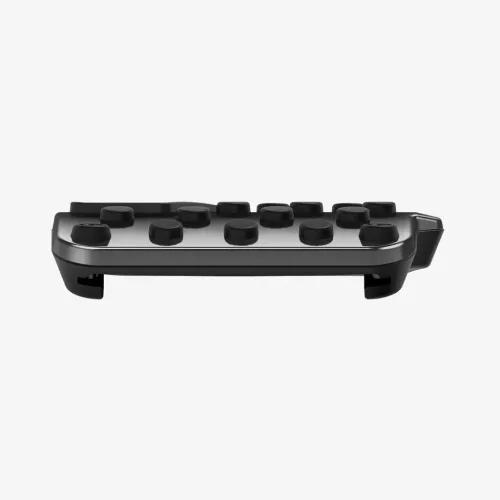Tesla Model 3 / Model Y ezüst Spigen Stuttgart rozsdamentes acél pedálburkolat (ACP04510)