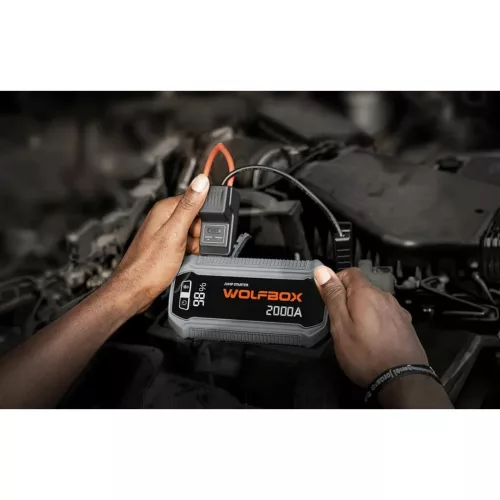 WOLFBOX MegaVolt 12 hordozható indítóakkumulátor, 12 V, 2000 A