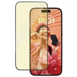   PanzerGlass Ultra-Wide Fit edzett üveg Nap- és Kékfényszűrővel iPhone 15-höz