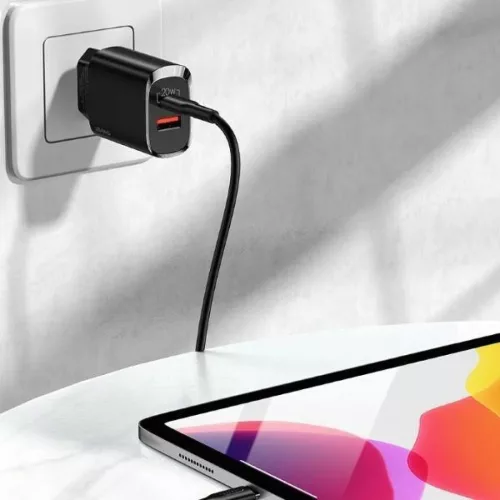 USAMS T35 hálózati töltő adapter 1xUSB-C + 1xUSB 20W PD3.0 + QC3.0 Gyorstöltés fekete (US-CC121)