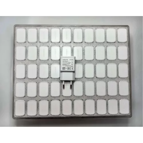 EP-TA200EWE Samsung USB-A 15W hálózati töltő adapter fehér (OOB Bulk)