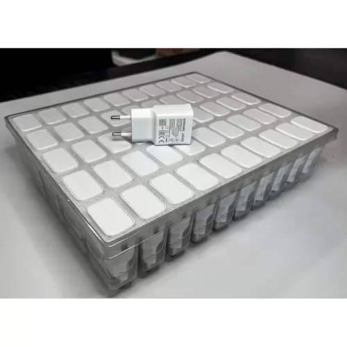 EP-TA200EWE Samsung USB-A 15W hálózati töltő adapter fehér (OOB Bulk)