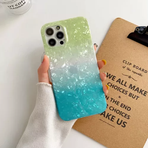 iPhone 13 Pro Max TPU tok színes mintával Alphajack (P5) zöld