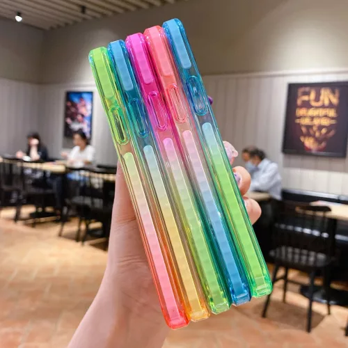 iPhone 13 Pro Max átlátszó TPU tok rózsaszín-zöld színátmenetes kerettel Alphajack