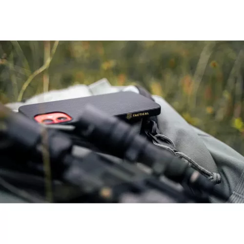 iPhone 15 Fekete Tactical MagForce Aramid tok, MagSafe kompatibilis